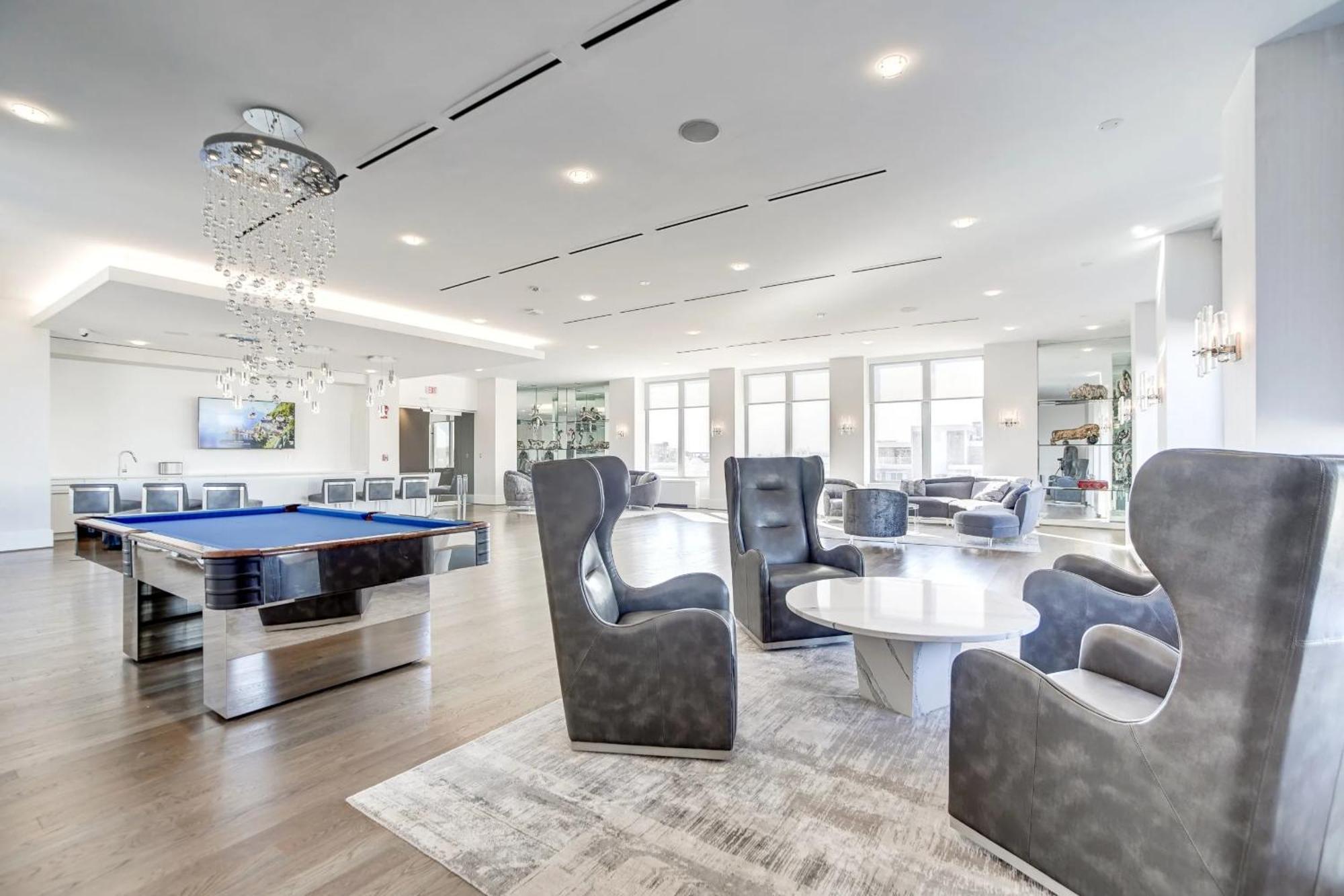 Sensational Condominium @Crystal City 阿林顿 外观 照片